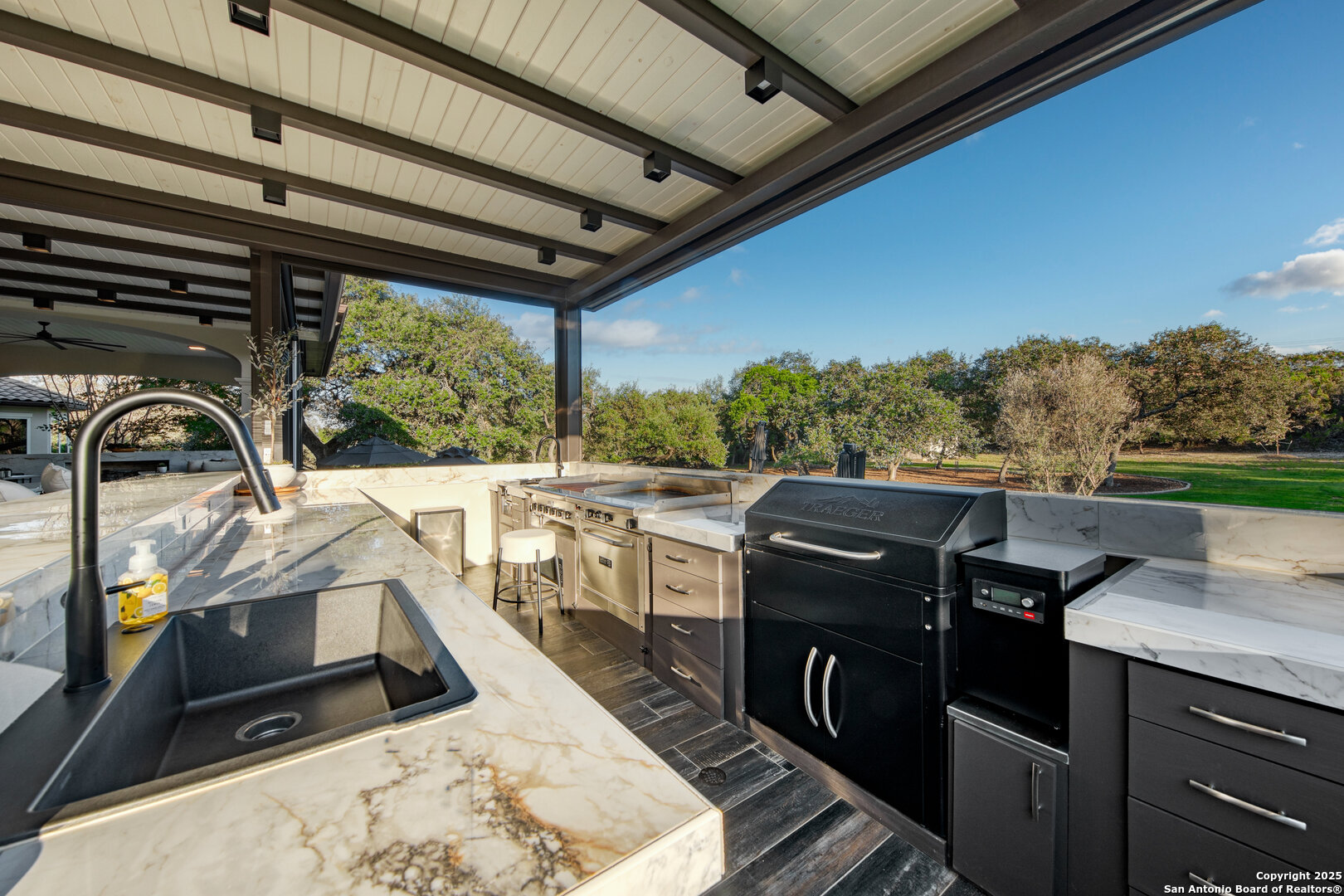 11118 Anaqua Springs Boerne TX 78006