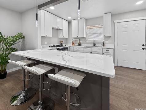 703 W Rosewood San Antonio TX 78212