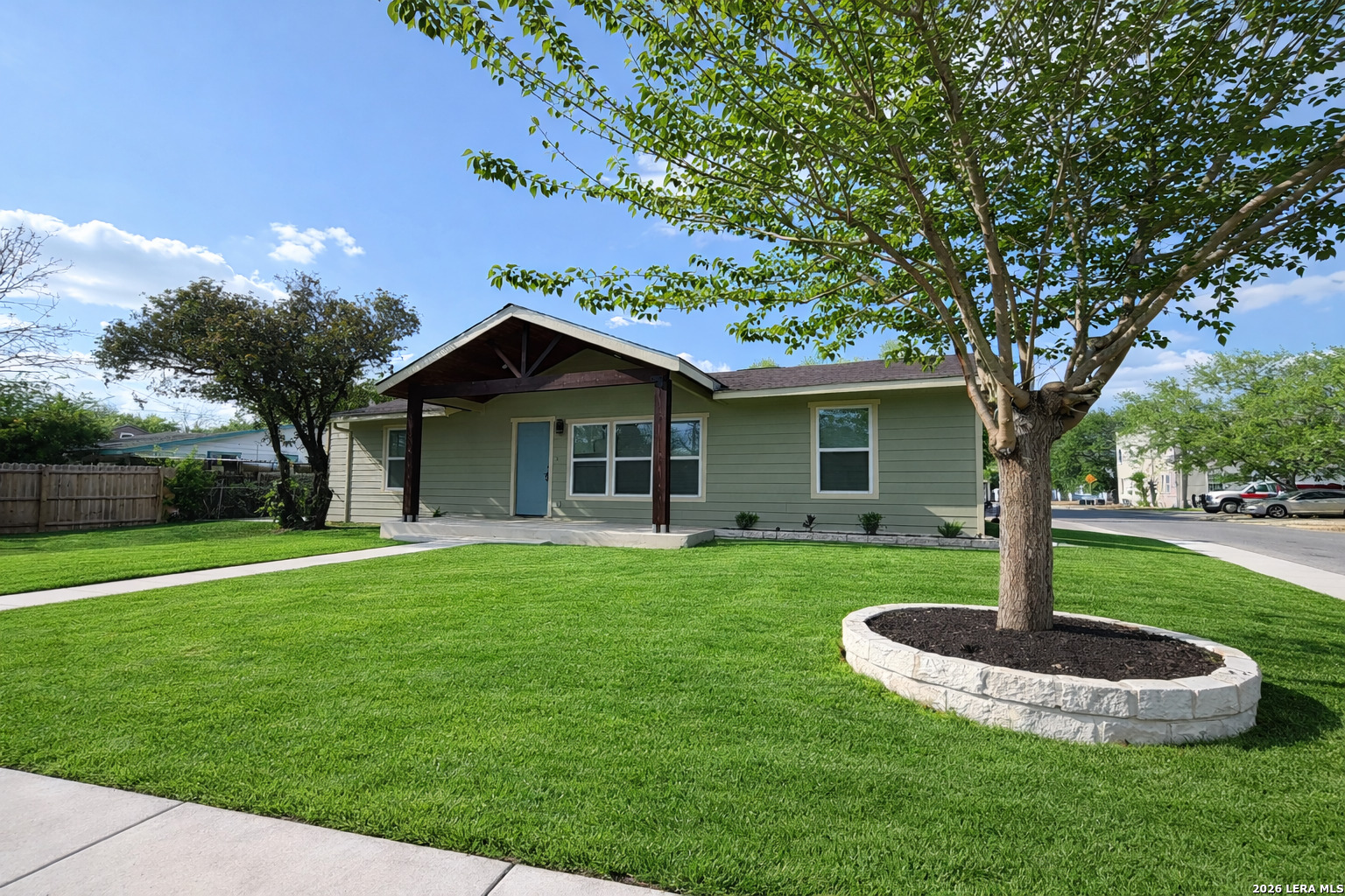 703 W Rosewood San Antonio TX 78212
