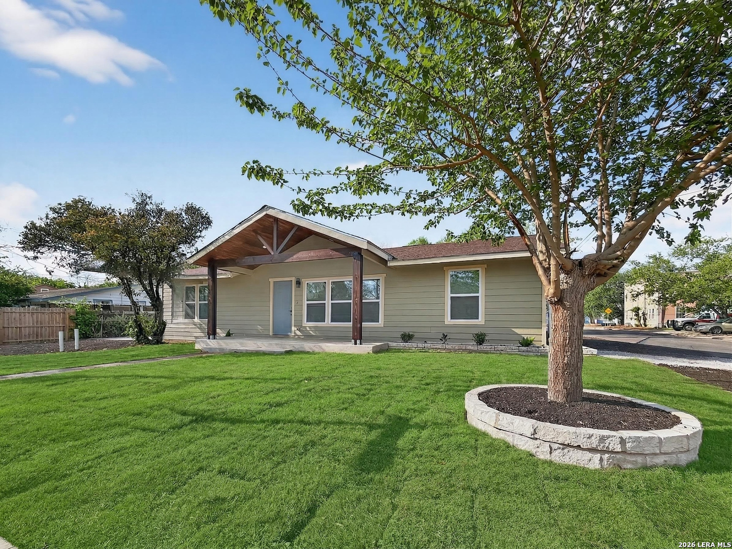 703 W Rosewood San Antonio TX 78212