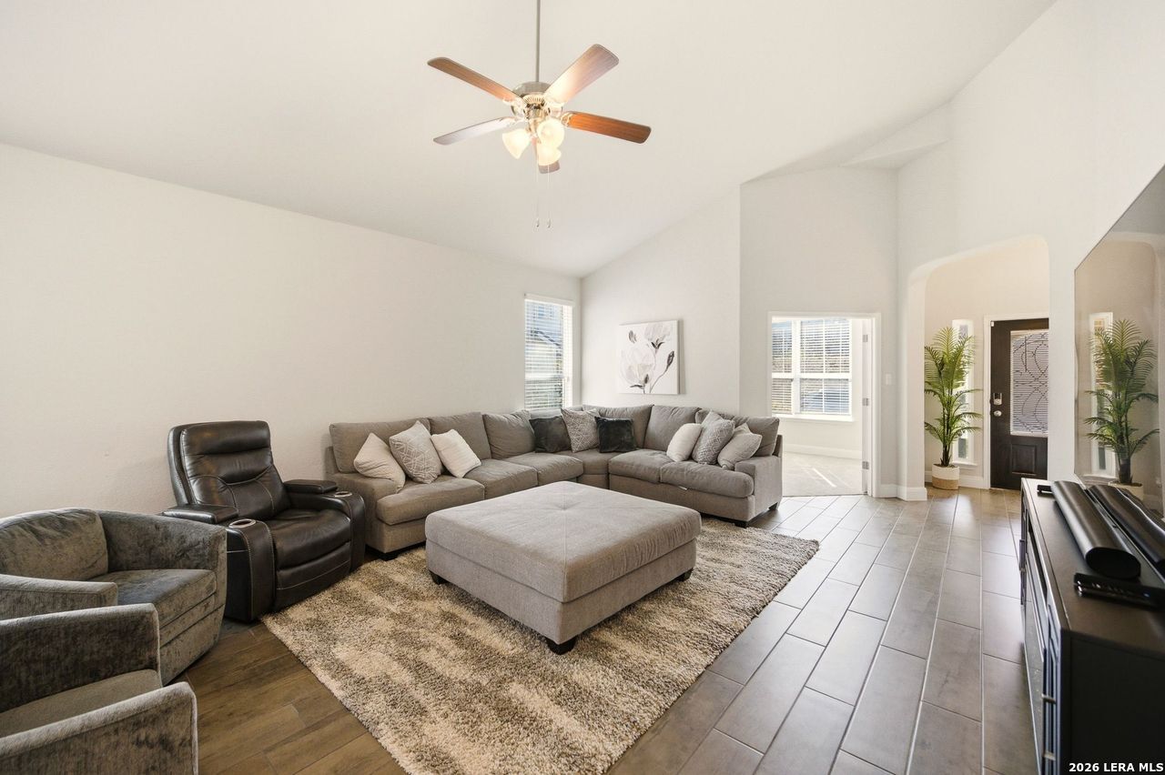 223 Red Rock Canyon San Antonio TX 78258