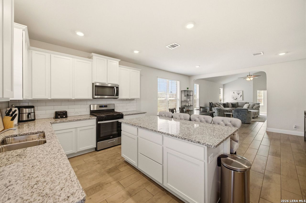 223 Red Rock Canyon San Antonio TX 78258