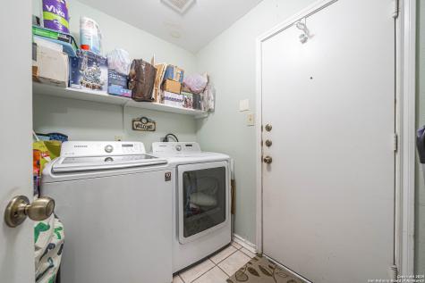7819 Bowens Crossing San Antonio TX 78250