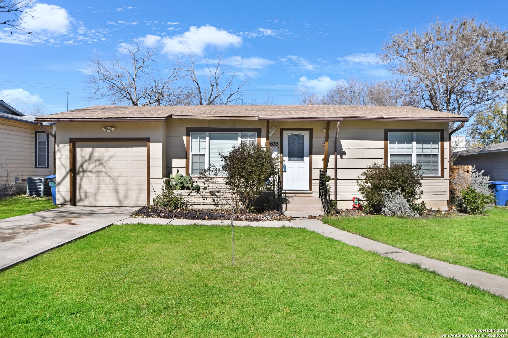 635 Sumner Drive San Antonio TX 78209