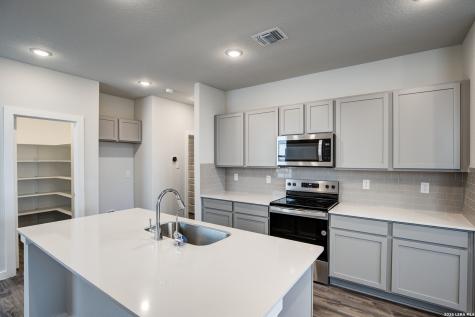 4343 Hobbiton Way New Braunfels TX 78130