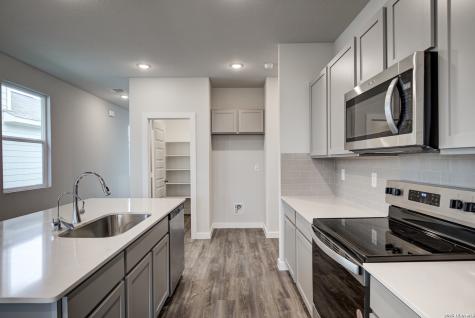 4343 Hobbiton Way New Braunfels TX 78130