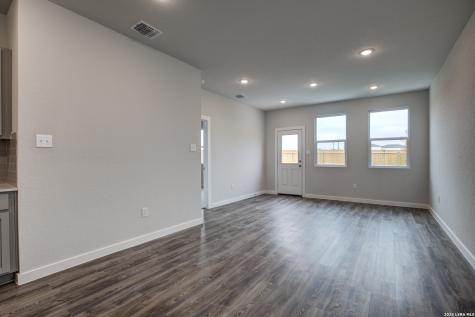4343 Hobbiton Way New Braunfels TX 78130