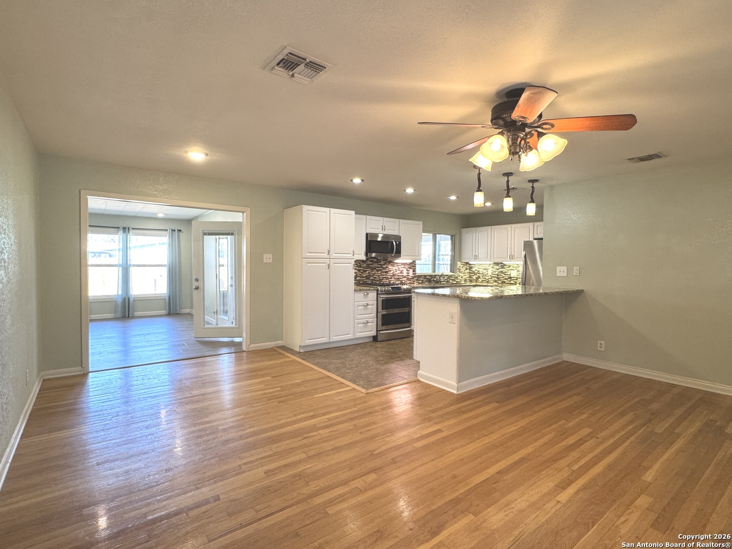 423 Timberlane San Antonio TX 78218