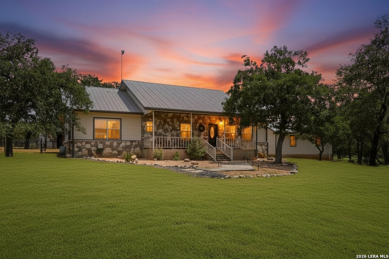1092 Fm 337 Medina TX 78055