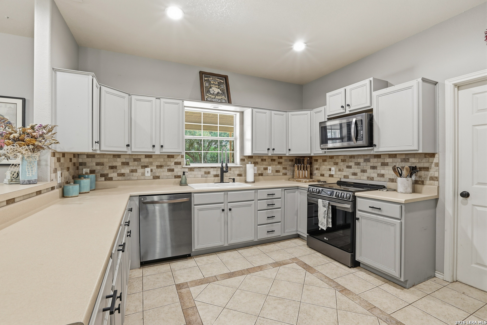 1092 Fm 337 Medina TX 78055