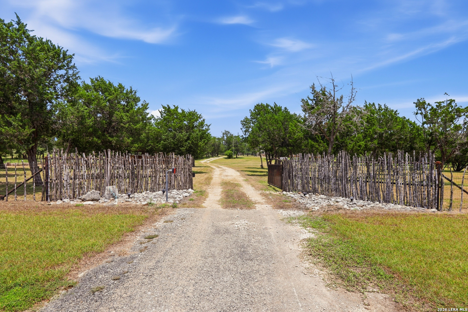 1092 Fm 337 Medina TX 78055