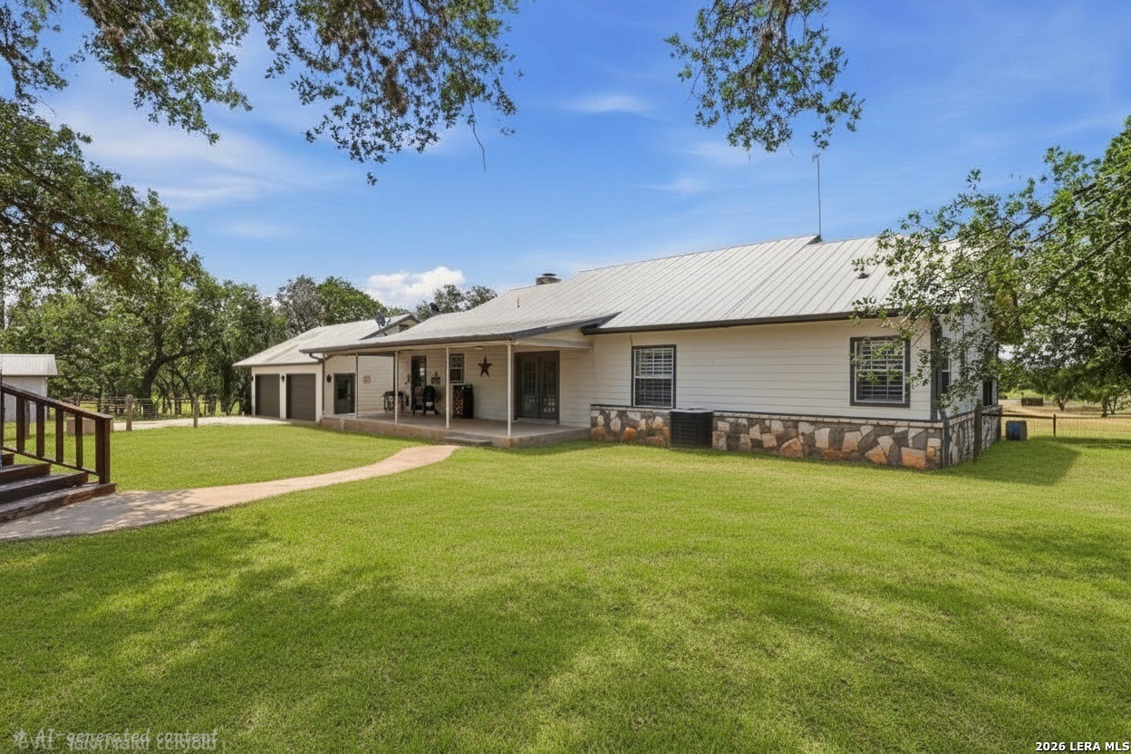 1092 Fm 337 Medina TX 78055
