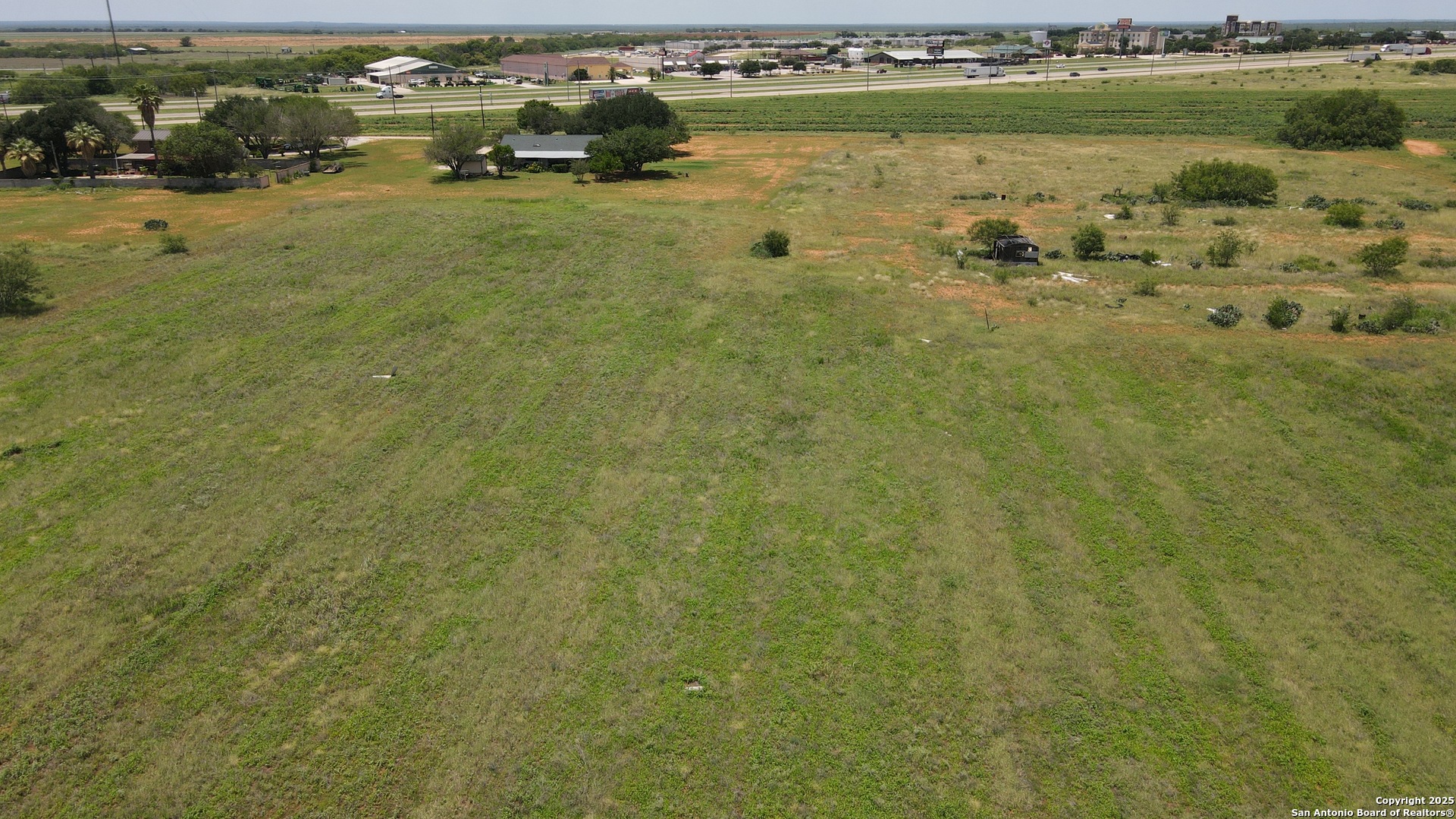 258 County Road 4000 Pearsall TX 78061