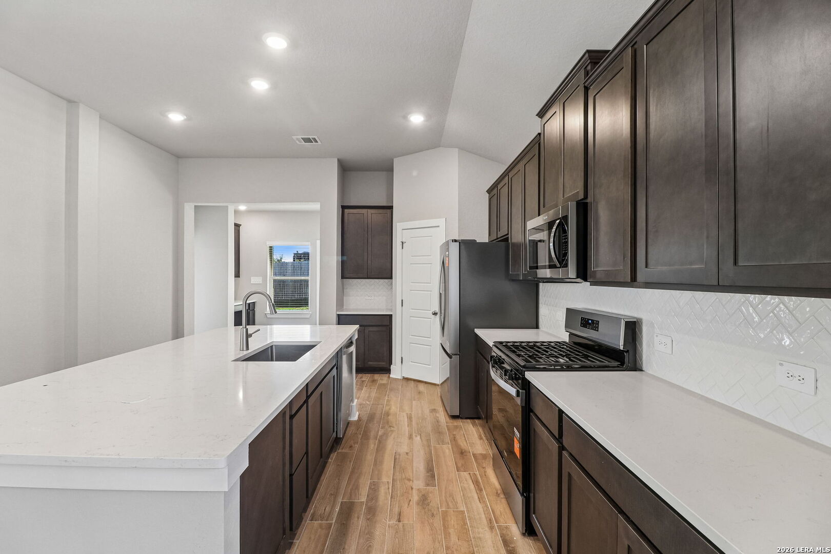 6462 Comanche Moon San Antonio TX 78233