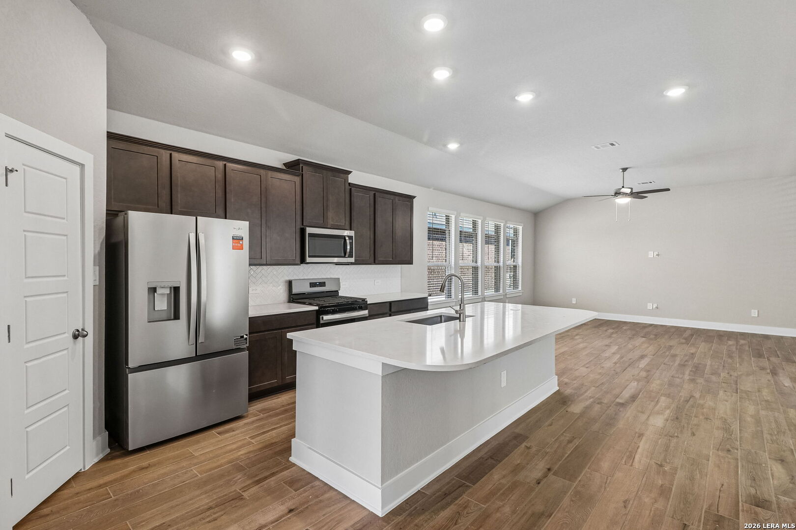6462 Comanche Moon San Antonio TX 78233