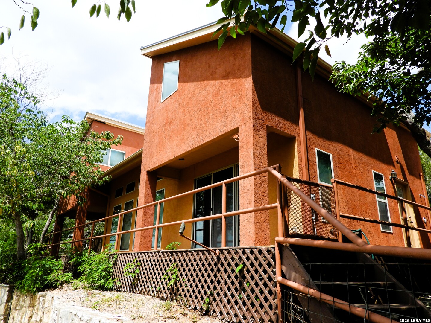 696 Faurie Road Lakehills TX 78063
