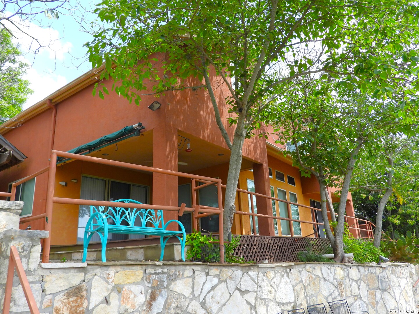 696 Faurie Road Lakehills TX 78063