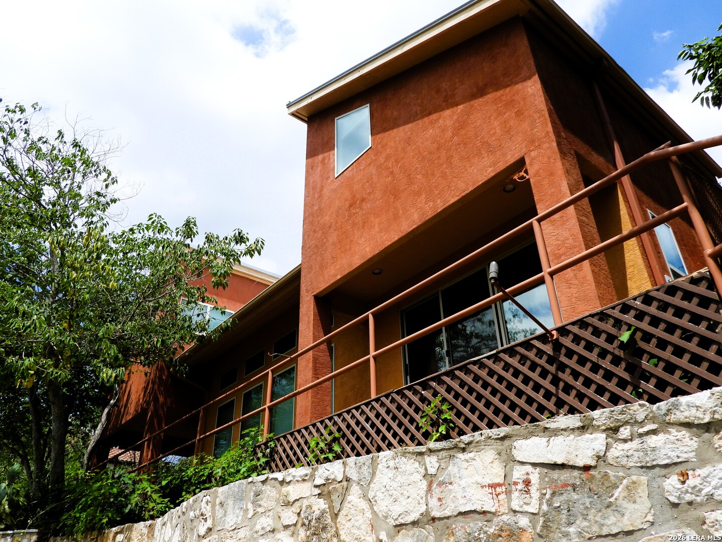 696 Faurie Road Lakehills TX 78063