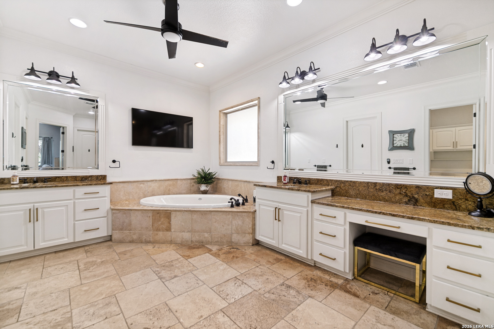 126 S Tower Drive San Antonio TX 78232