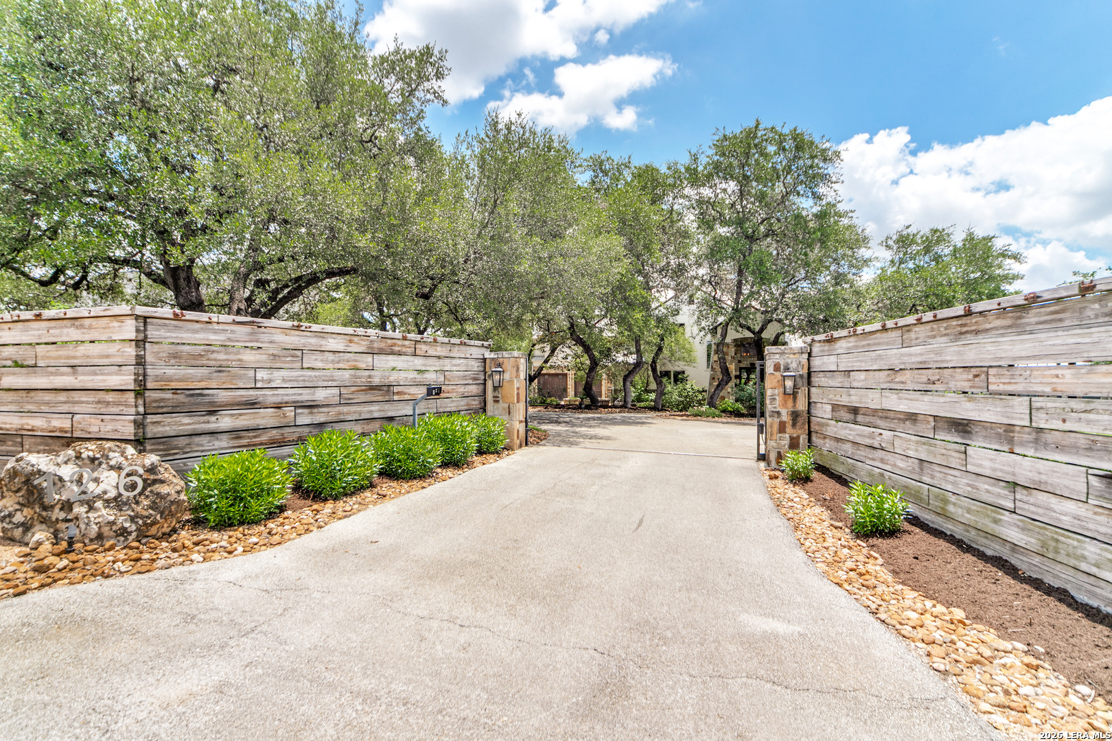 126 S Tower Drive San Antonio TX 78232