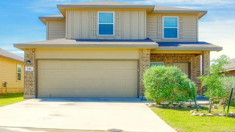 141 Bunkers Hill Road Floresville TX 78114