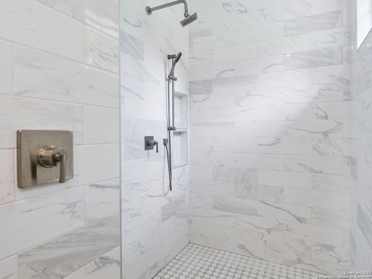 101 Antelope Hill Boerne TX 78006