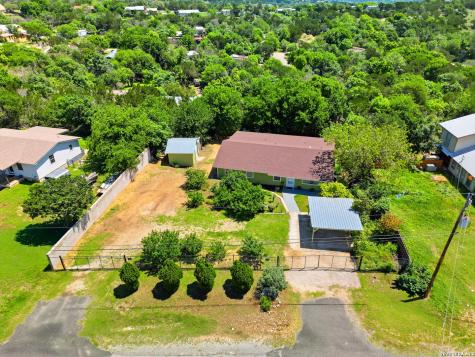 137 Michon Drive S Kerrville TX 78028