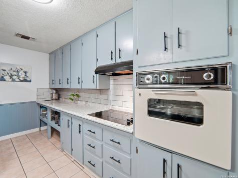 137 Michon Drive S Kerrville TX 78028