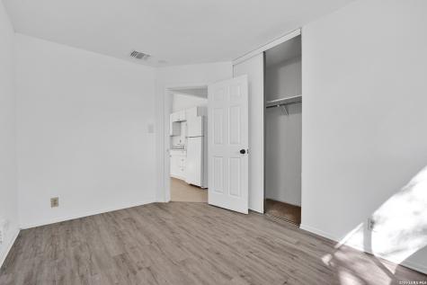 2806 Coral Field San Antonio TX 78245