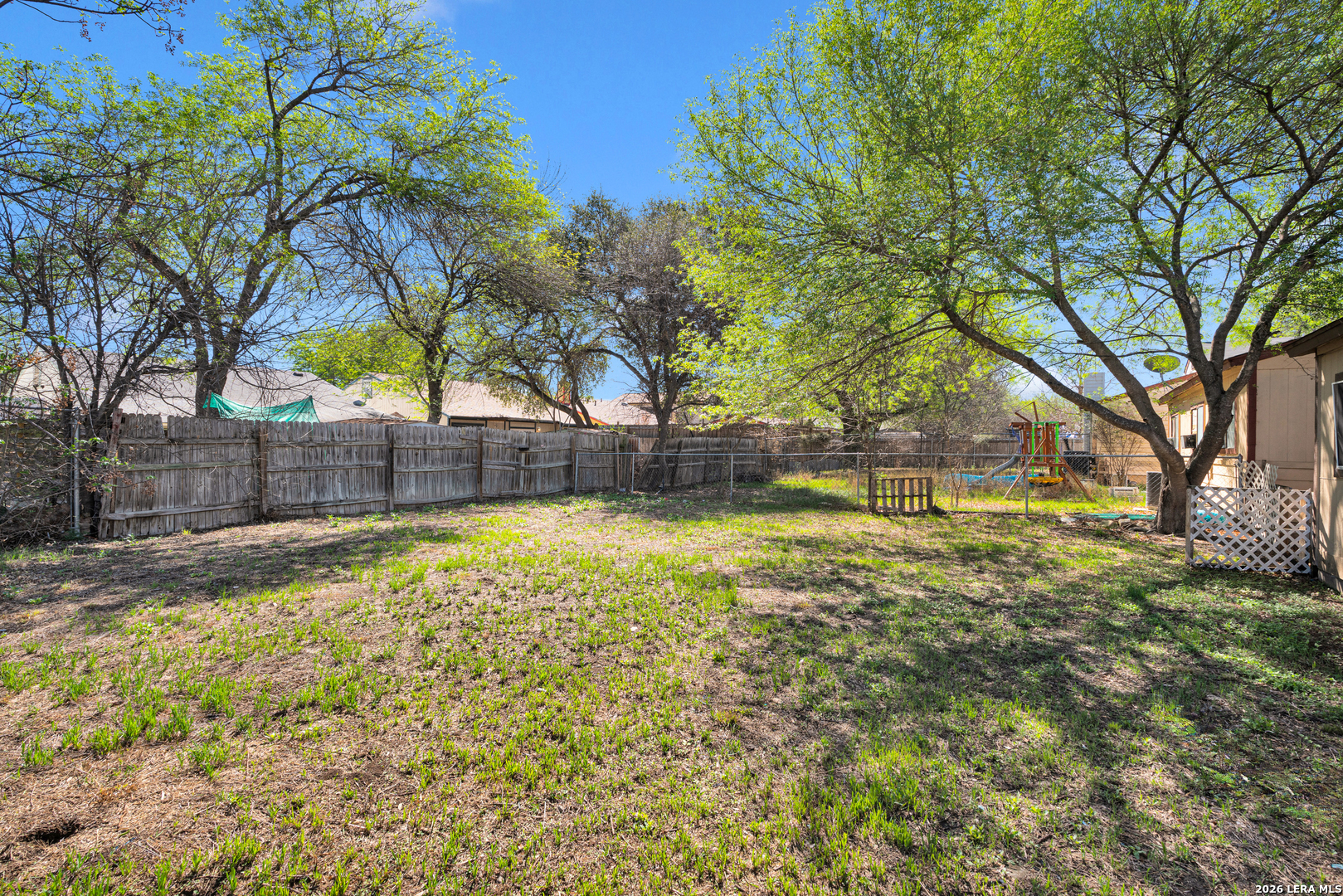 2806 Coral Field San Antonio TX 78245