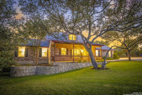 100 Oak Hill Drive New Braunfels TX 78132