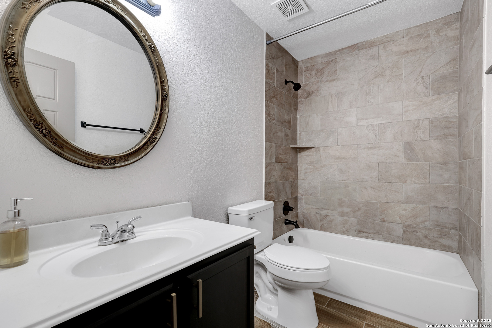 145 Bonn Boerne TX 78006