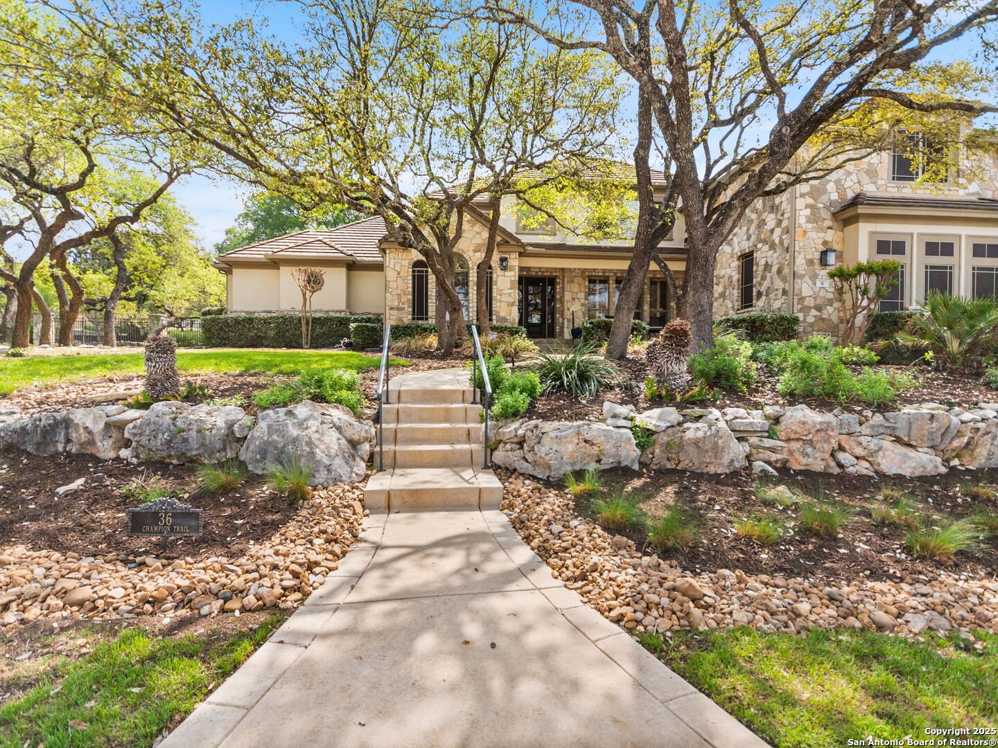 36 Champion Trail San Antonio TX 78258
