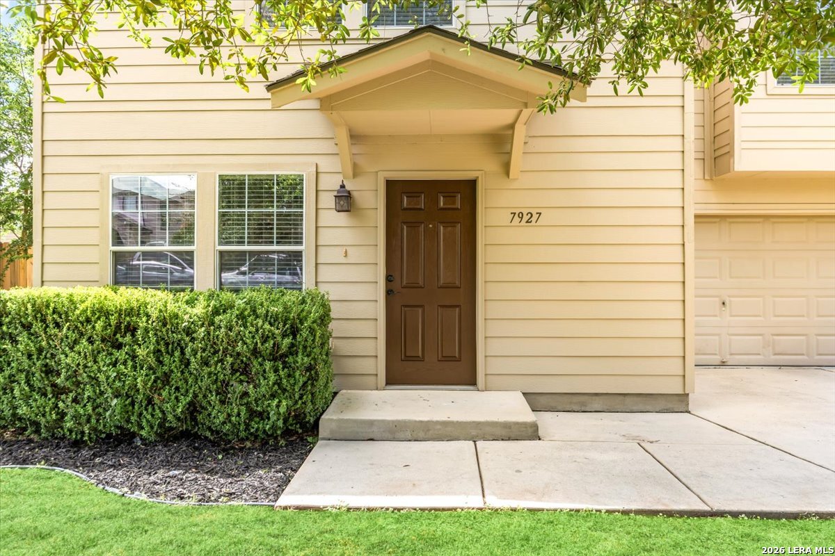 7927 Horse Hollow San Antonio TX 78244