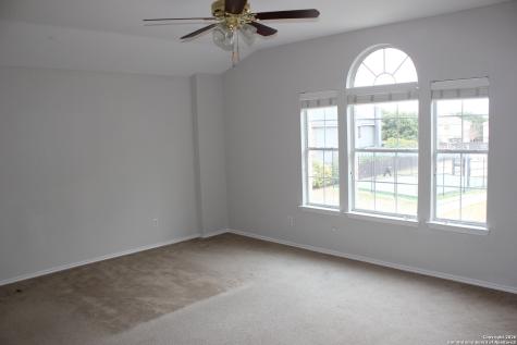 427 Sleepy Daisy San Antonio TX 78245