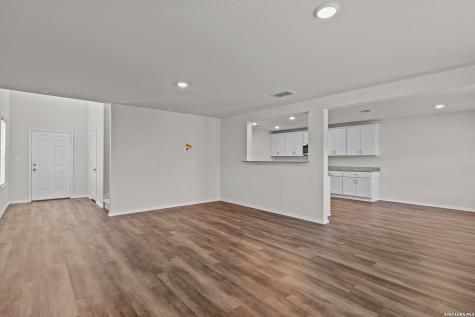1651 Lost Nook New Braunfels TX 78130