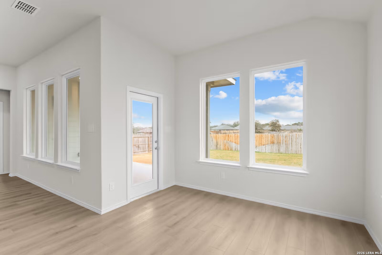 6619 Comanche Valley San Antonio TX 78247