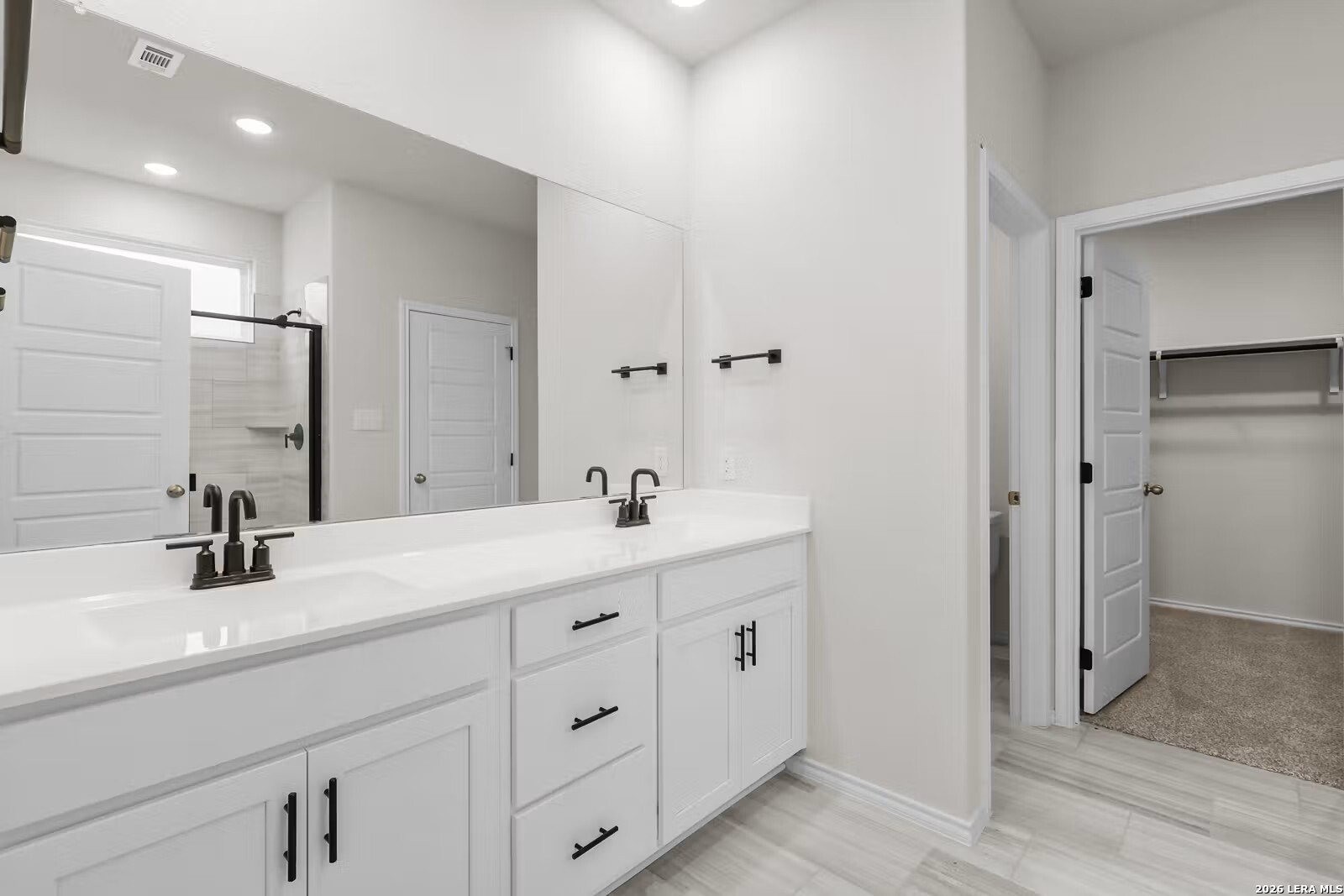 6619 Comanche Valley San Antonio TX 78247