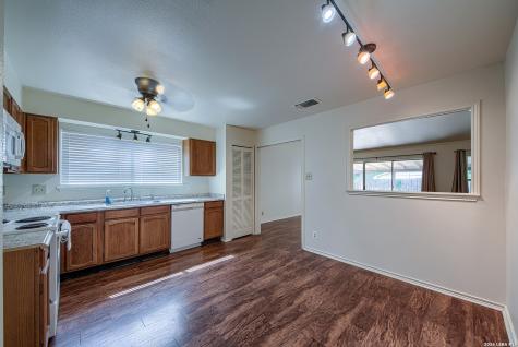 4627 Barhill Street San Antonio TX 78217