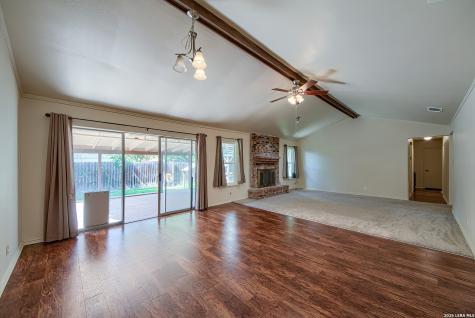 4627 Barhill Street San Antonio TX 78217