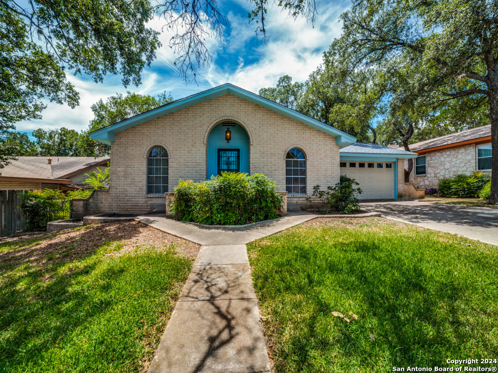 4814 Clemson Street San Antonio TX 78249
