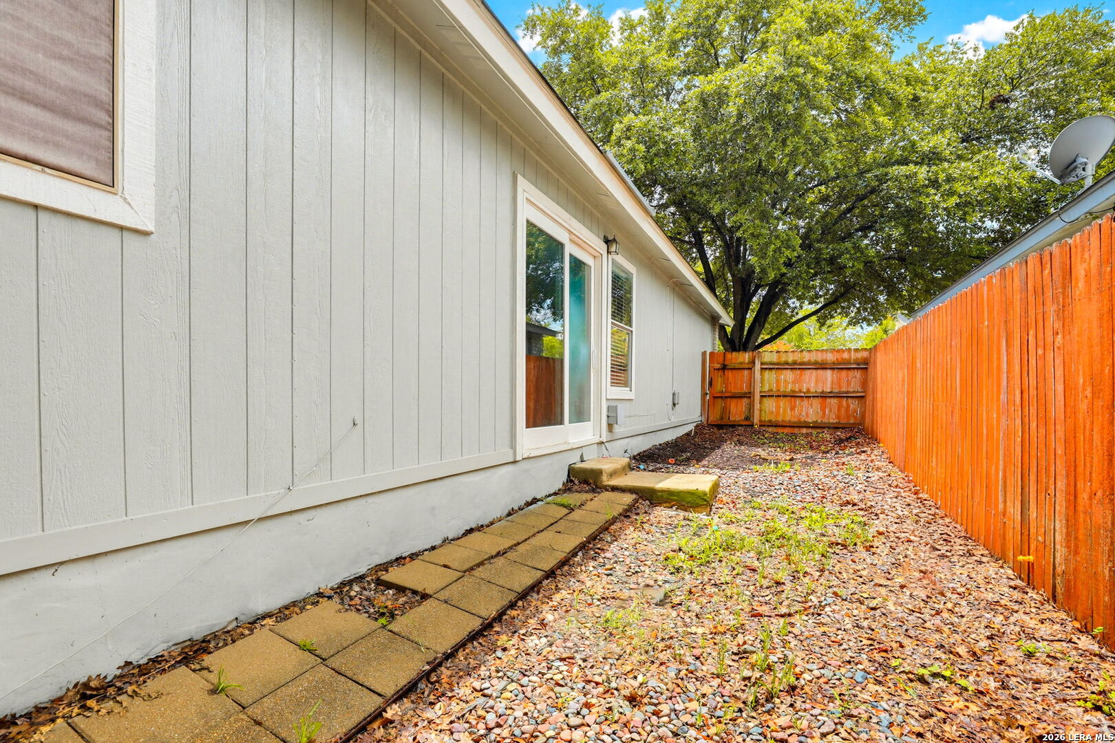 4543 Stradford Place San Antonio TX 78217