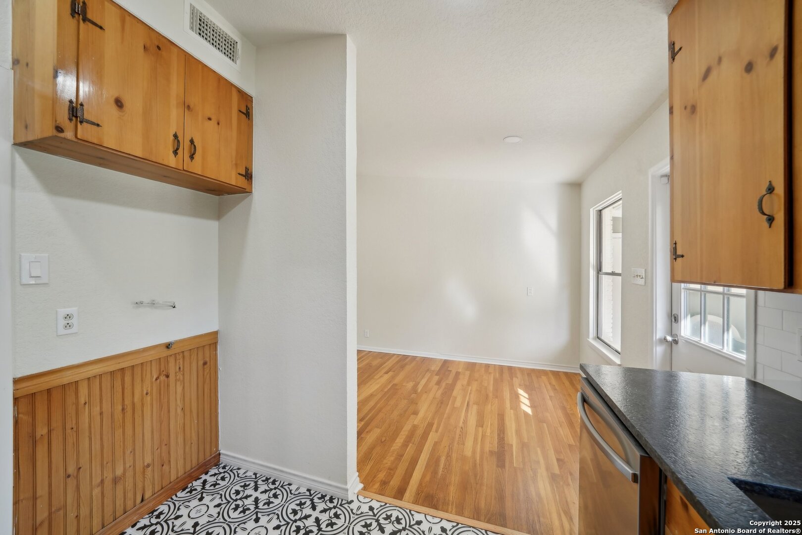 407 Haverford Drive San Antonio TX 78217