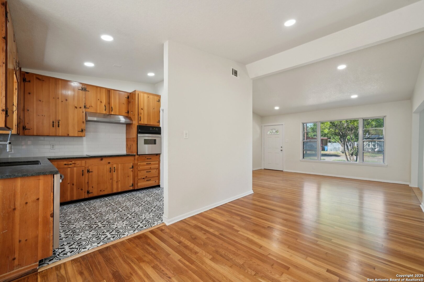 407 Haverford Drive San Antonio TX 78217