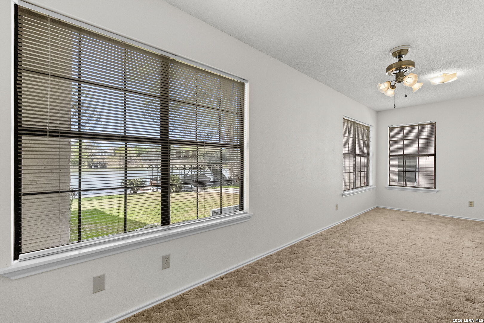 1309 E Zipp New Braunfels TX 78130