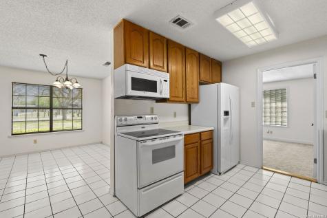 1309 E Zipp New Braunfels TX 78130