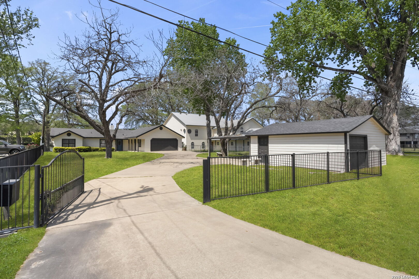 1309 E Zipp New Braunfels TX 78130