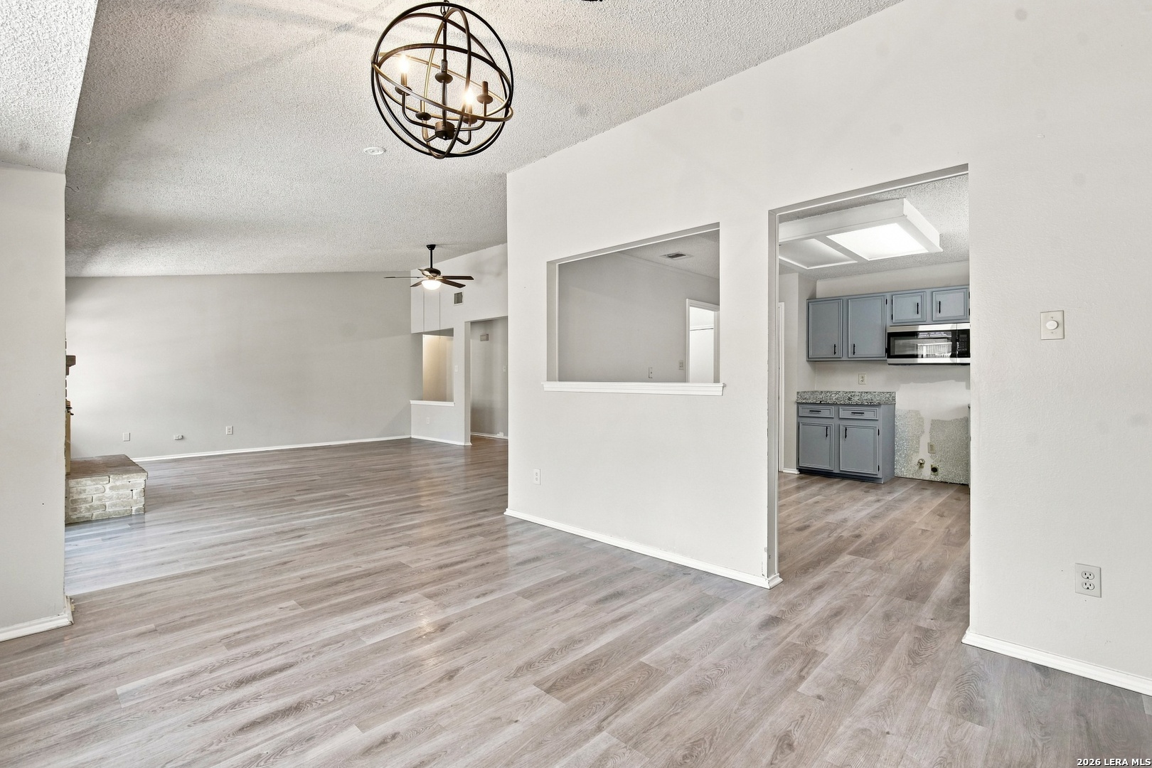 9331 Thornbury Street San Antonio TX 78250