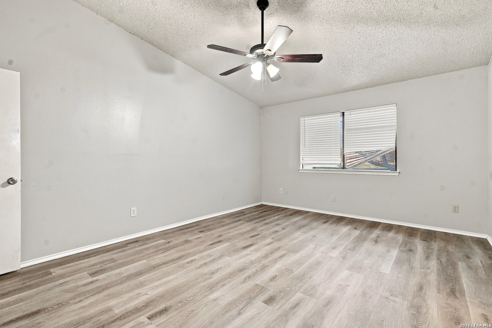 9331 Thornbury Street San Antonio TX 78250