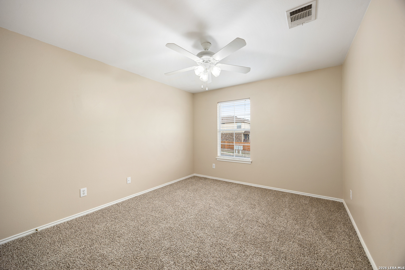 10111 Sparrow Way Universal City TX 78148